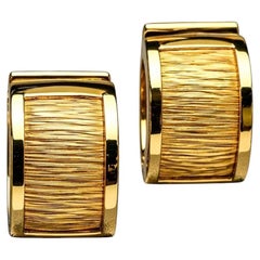 Orecchini a forma di gambero largo testurizzato Estate 18K di Yvel - Ethiopia Collection'S