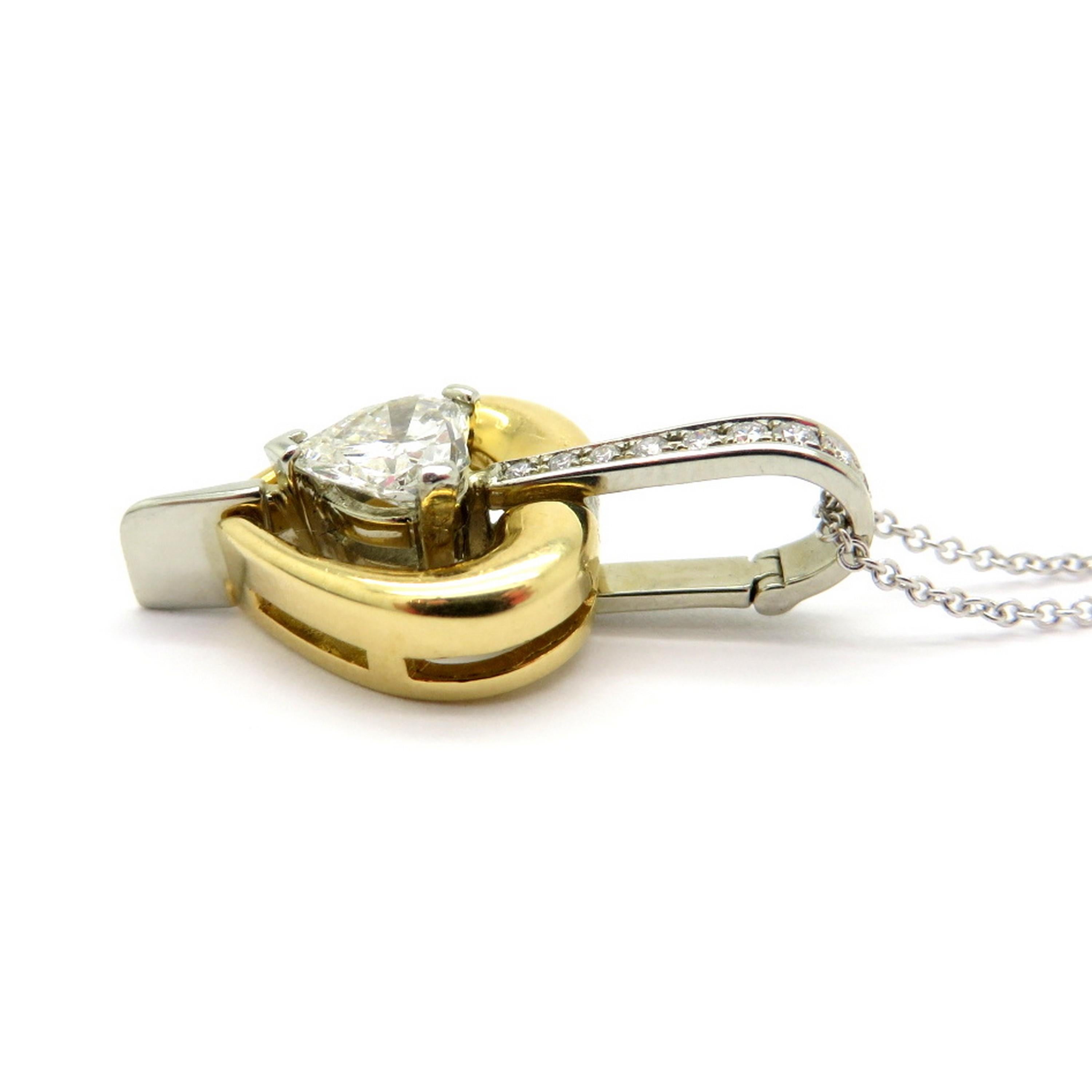 Collier pendentif mode en forme de cœur en or bicolore 18 carats et diamants, ancienne propriété Excellent état - En vente à Scottsdale, AZ