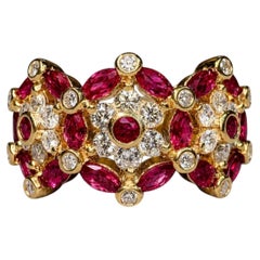 Estate 18K Vivid Marquise Ruby & Diamond Triple Abschnitt Floral Wide Band Ring