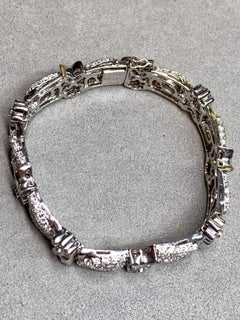 Estate 18K While Gold Zydo Italian Floral Motif Pavé Diamond Bracelet 9ctw