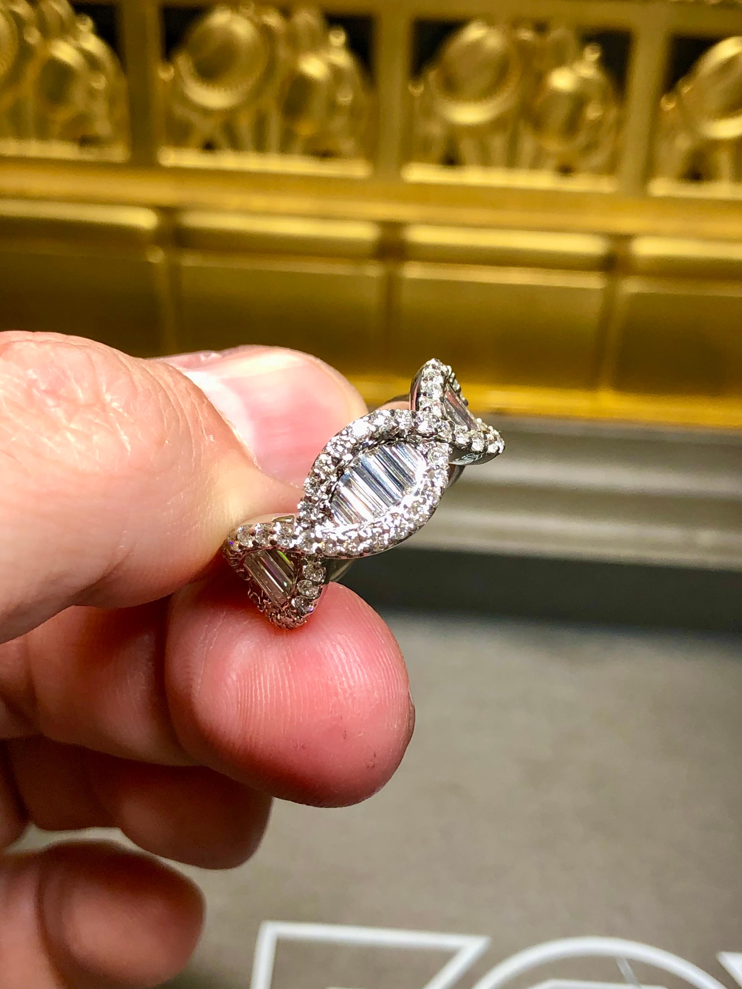 Estate 18K White Baguette Round Diamond G - Vs Wave Eternity Band 4.25cttw Sz 8 For Sale 2