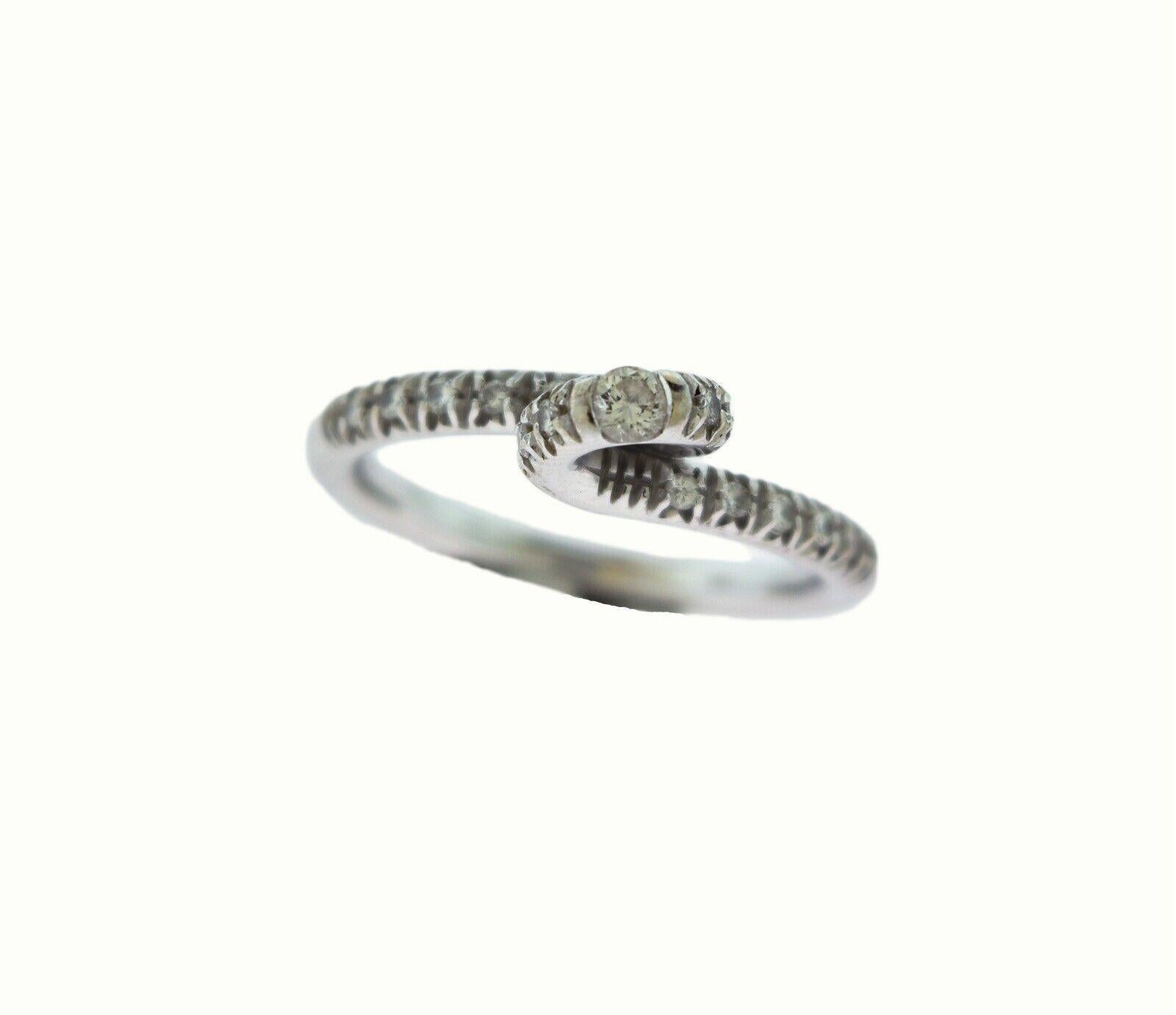 Estate 18k White Gold Abstract Loop Diamond Engagement Ring, Size 7 In Good Condition For Sale In Miami, FL