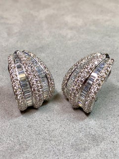 Estate 18K White Gold Baguette Round Diamond Large Shrimp Huggie Earrings 12ctw