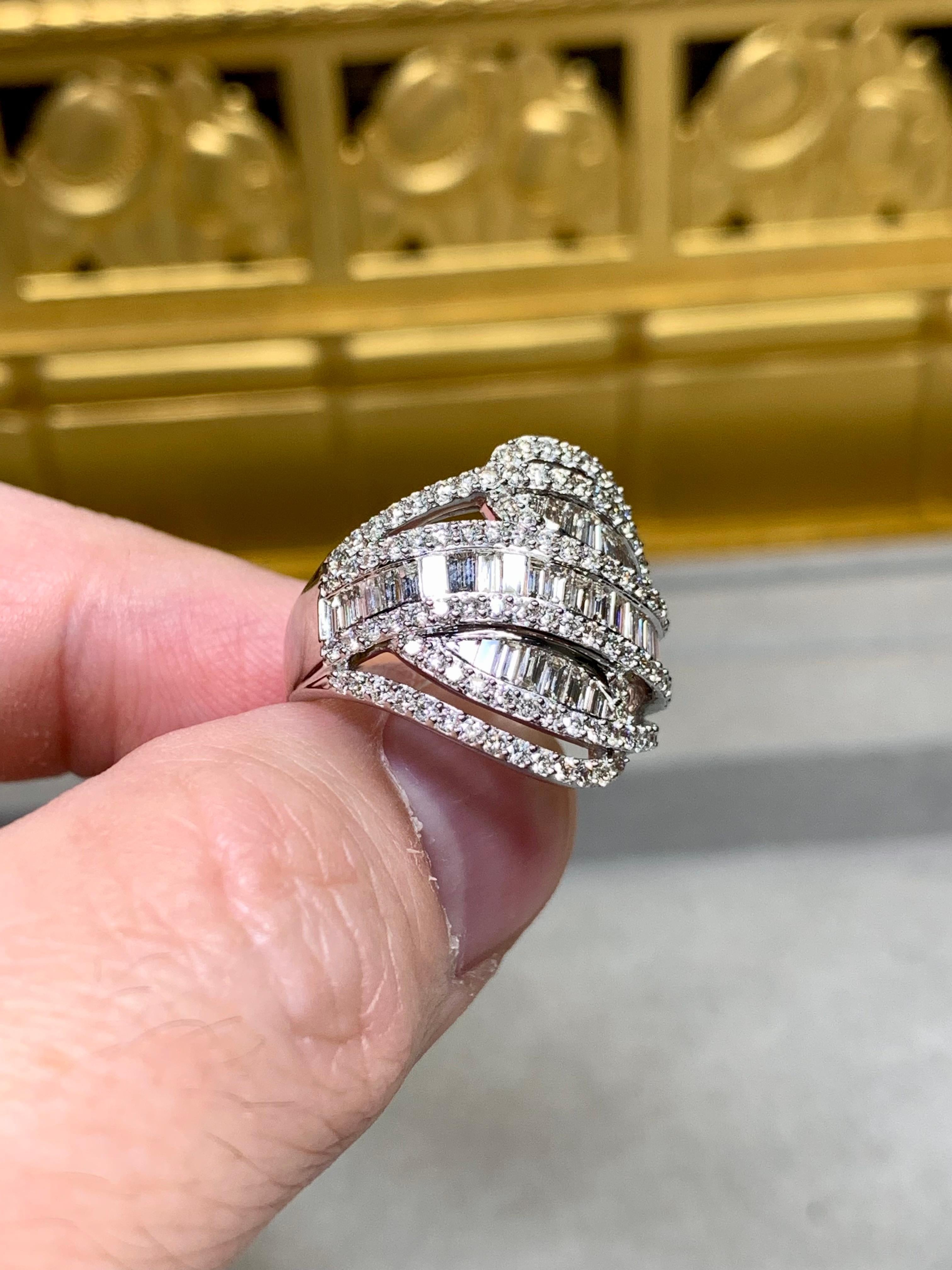 Estate 18K White Gold Baguette Round Diamond Wide Openwork Cocktail Ring Sz 6.5 In Excellent Condition For Sale In Winter Springs, FL