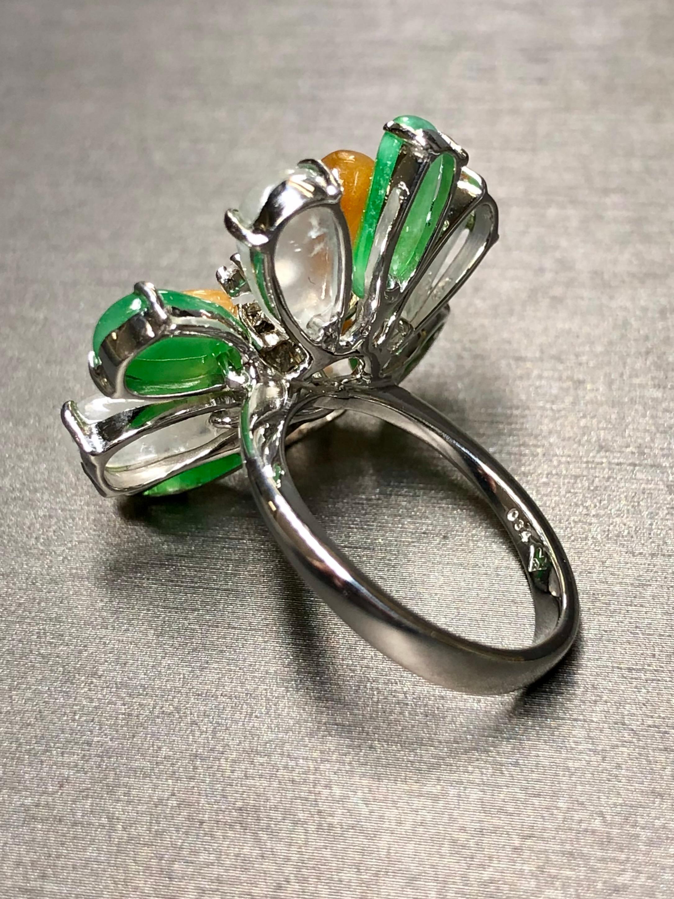Tumbled Estate 18K White Gold Crystal Green Amber Jade Diamond Star Cocktail Ring Sz 6.5 For Sale