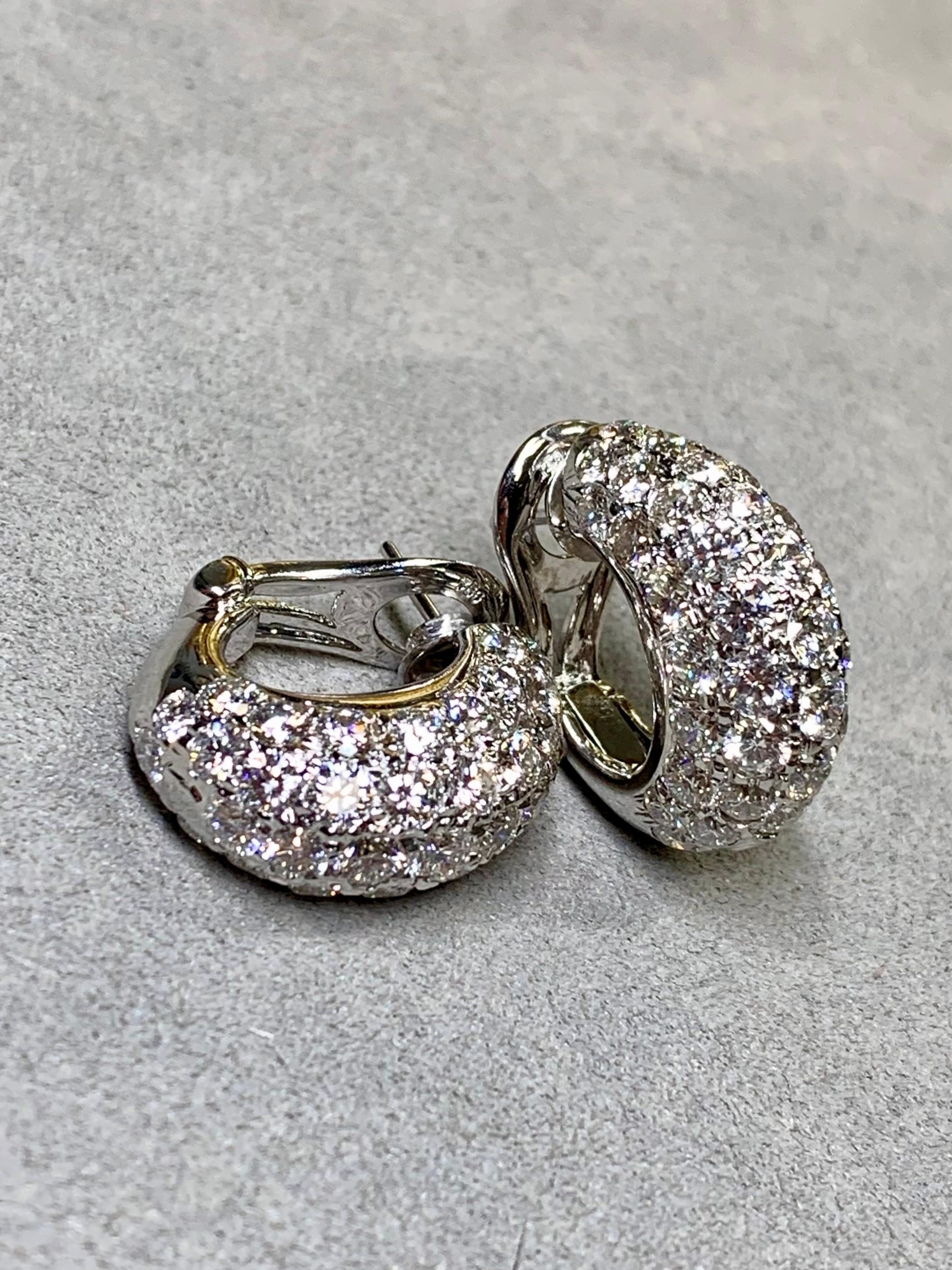 Estate 18K White Gold Diamond J Hoop Shrimp Huggie Omega Back Earrings 9.50ctw In Good Condition For Sale In Winter Springs, FL