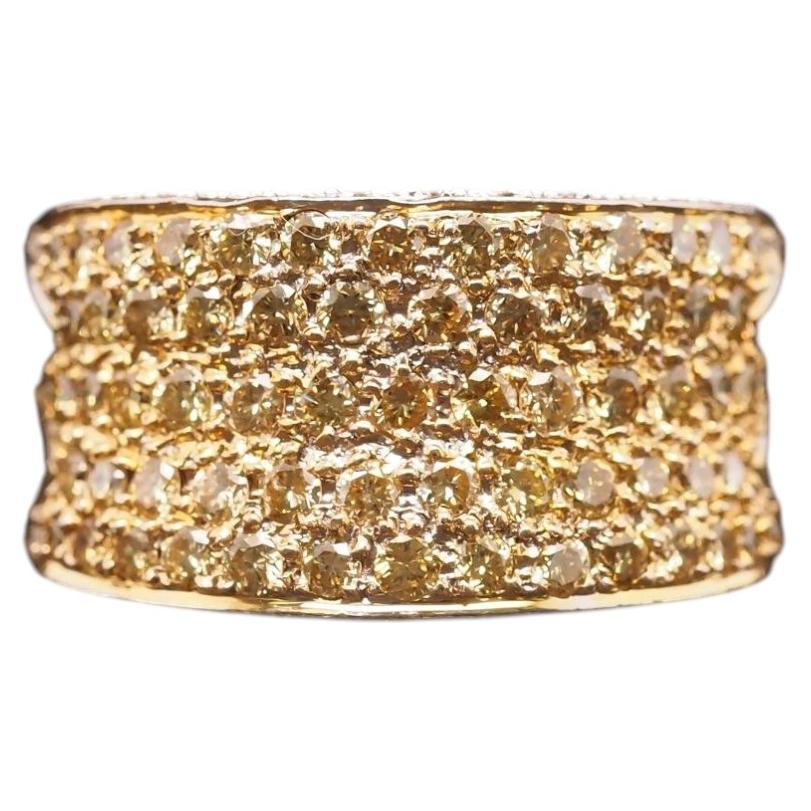 Bague Estate en or blanc 18 carats sertie de diamants jaunes fantaisie - VHK#714B en vente