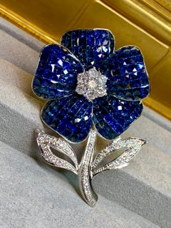 Estate 18K White Gold Invisible Set Sapphire Diamond Large Flower Brooch 23.70ct