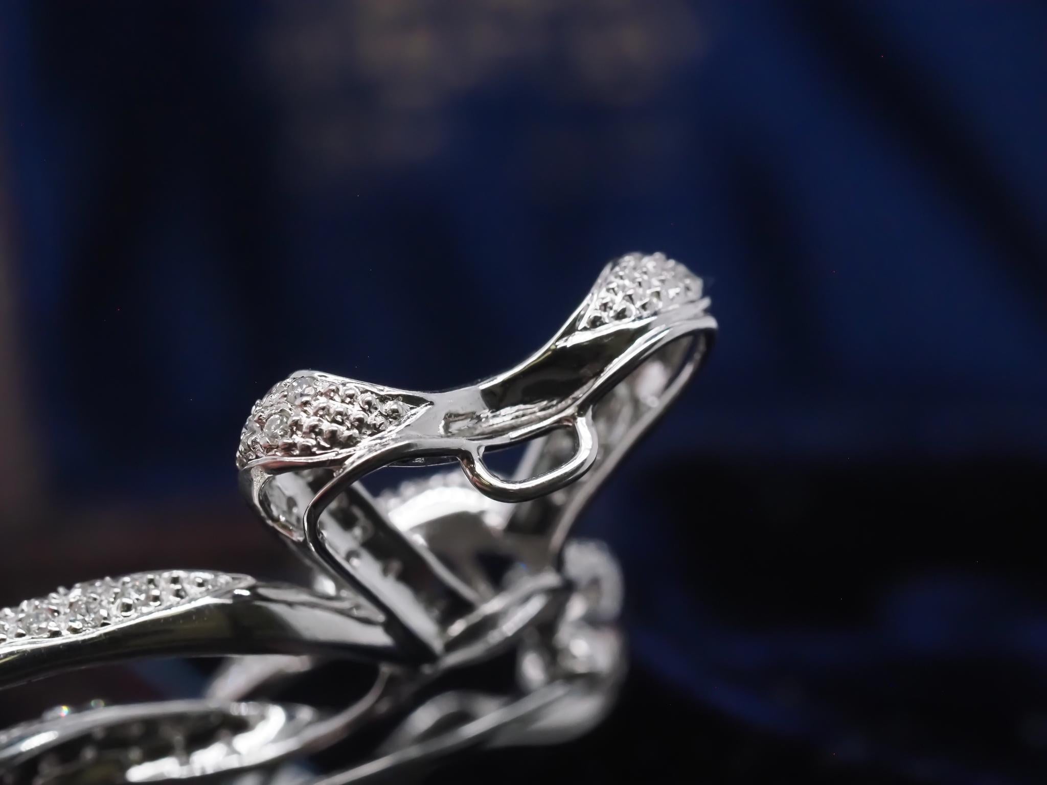 Women's Estate 18K White Gold Long Ribbon Diamond Brooch For Sale