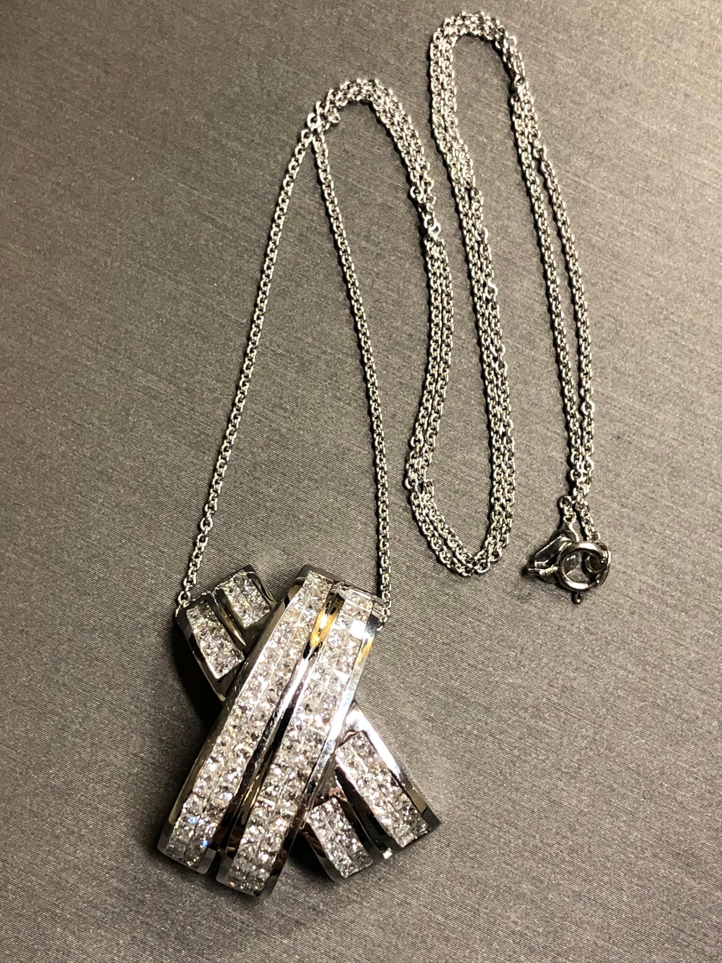 Nachlass 18K Weißgold Prinzen Diamant X Slide Anhänger Halskette 4cttw im Angebot 2