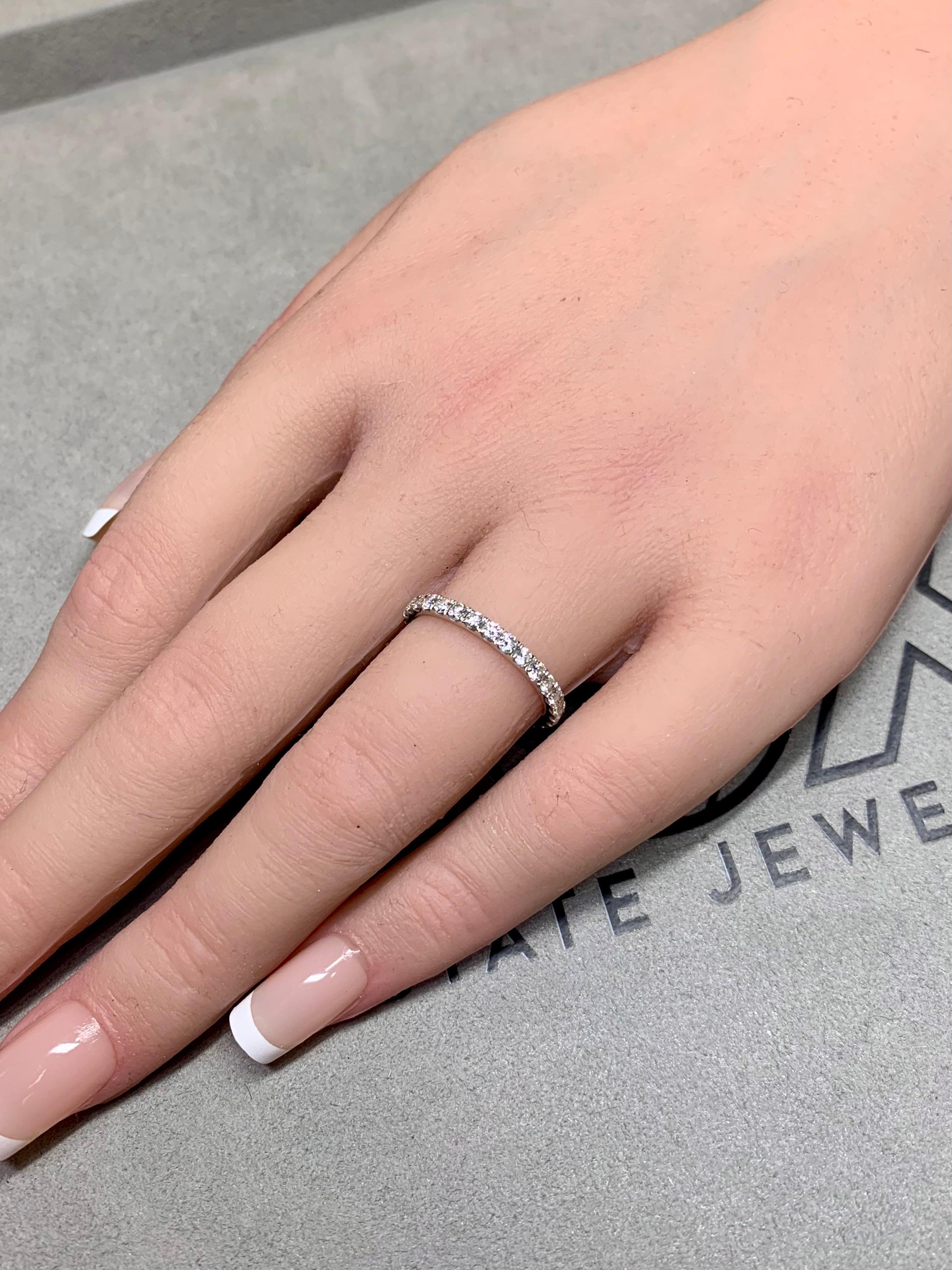 Women's or Men's Estate 18K White Gold Round Diamond Eternity Band 2.15mm 1.20ctw G Vs Sz 5.75 For Sale