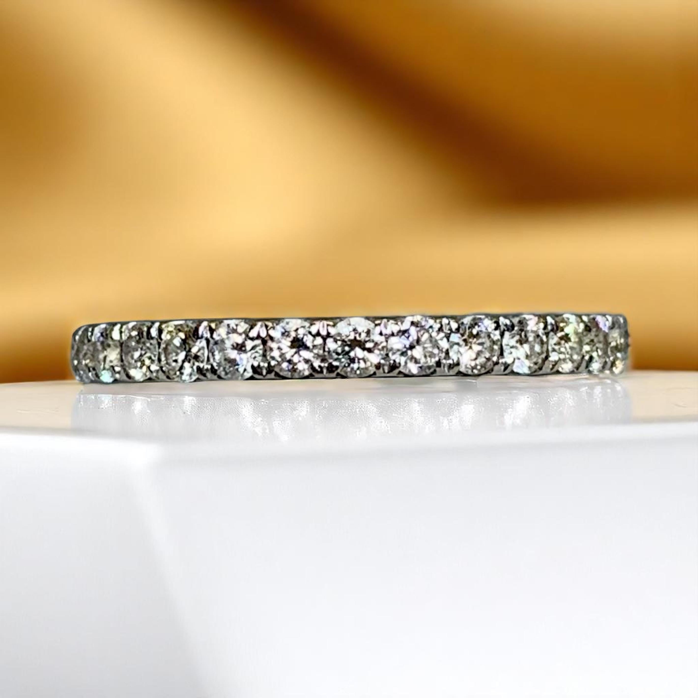 Estate 18K White Gold Round Diamond Eternity Band 2.15mm 1.20ctw G Vs Sz 5.75 For Sale 1