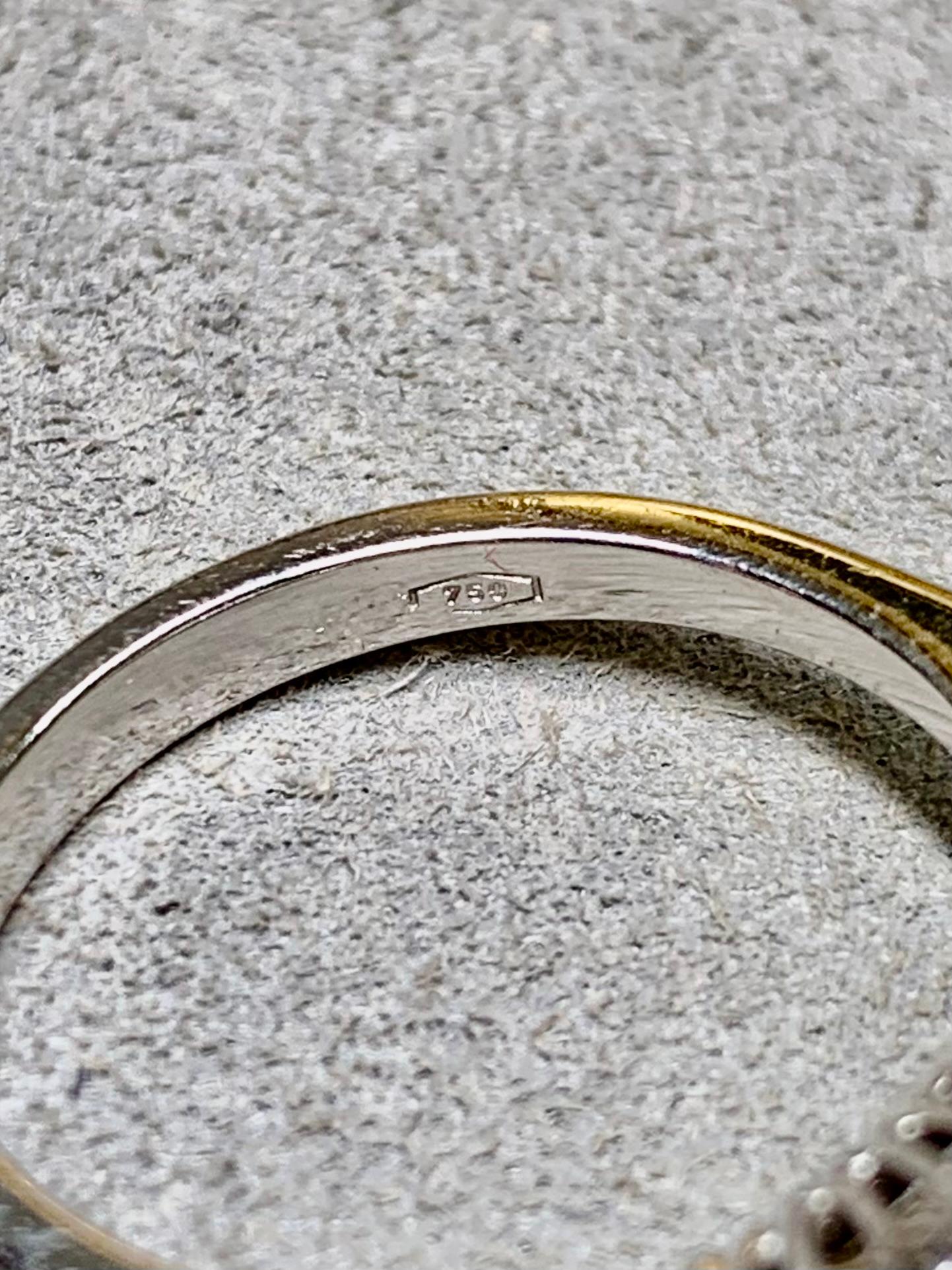 Bague en or blanc 18 carats, diamant rond et marquise, saphir bleu royal ovale Bon état - En vente à Winter Springs, FL