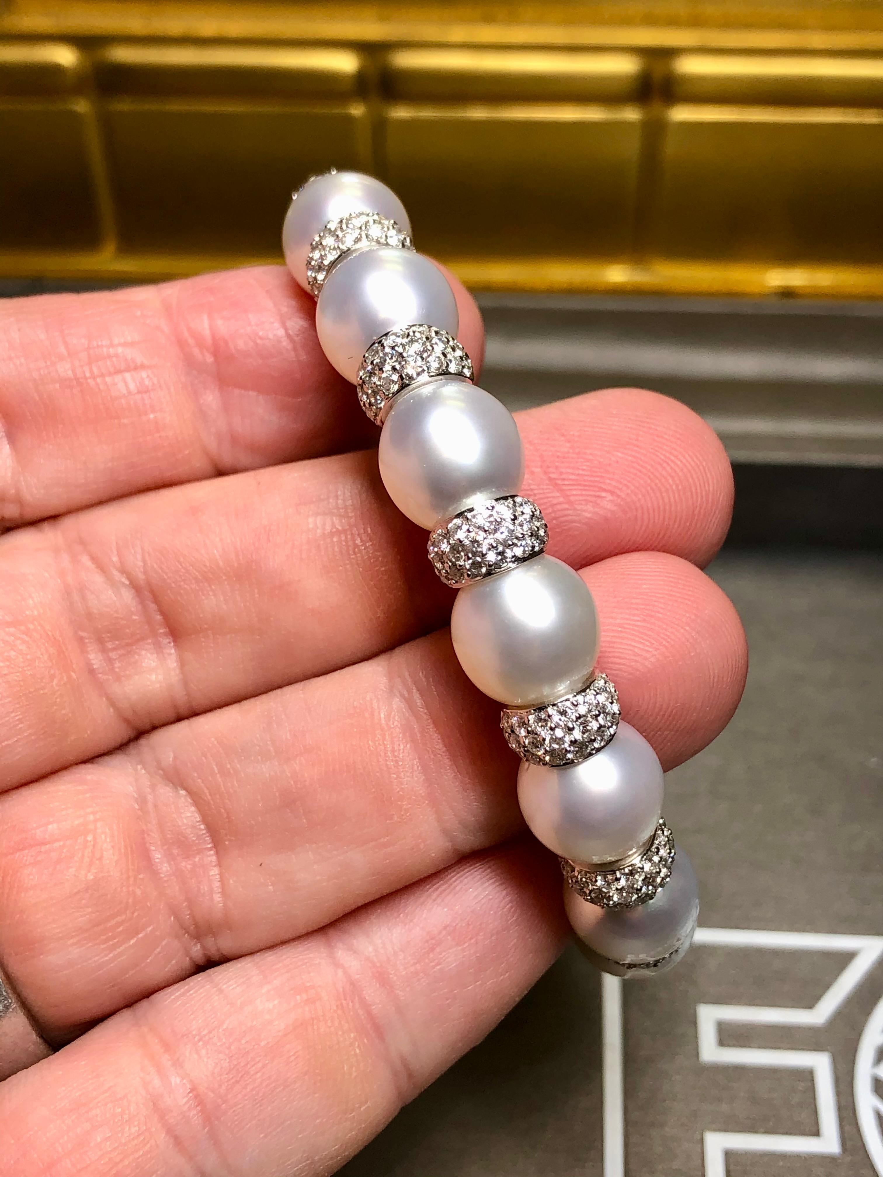 Estate 18K White Gold South Sea Pearl Diamond Cuff Bracelet 7” In Good Condition For Sale In Winter Springs, FL
