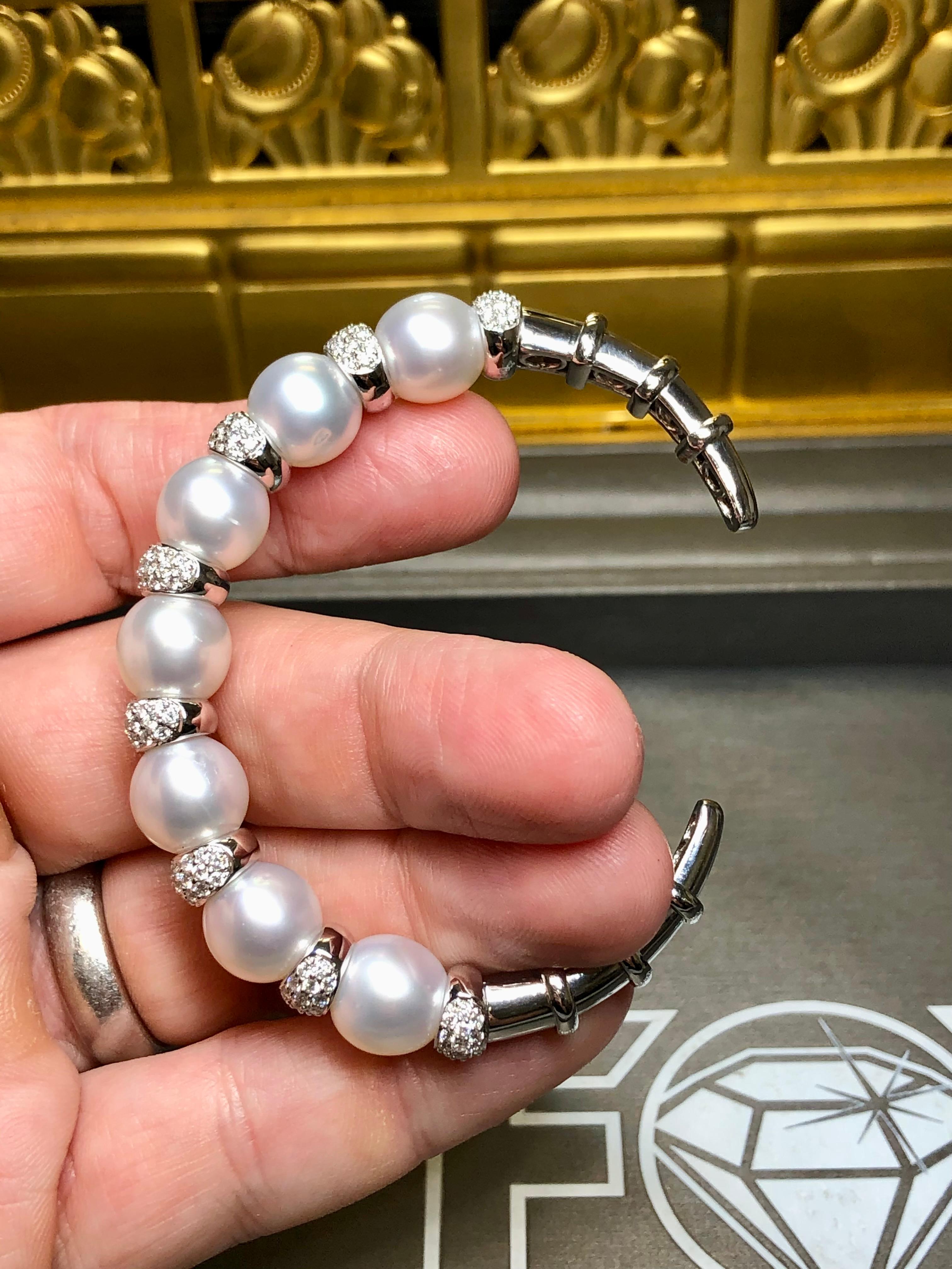 Women's or Men's Estate 18K White Gold South Sea Pearl Diamond Cuff Bracelet 7” For Sale