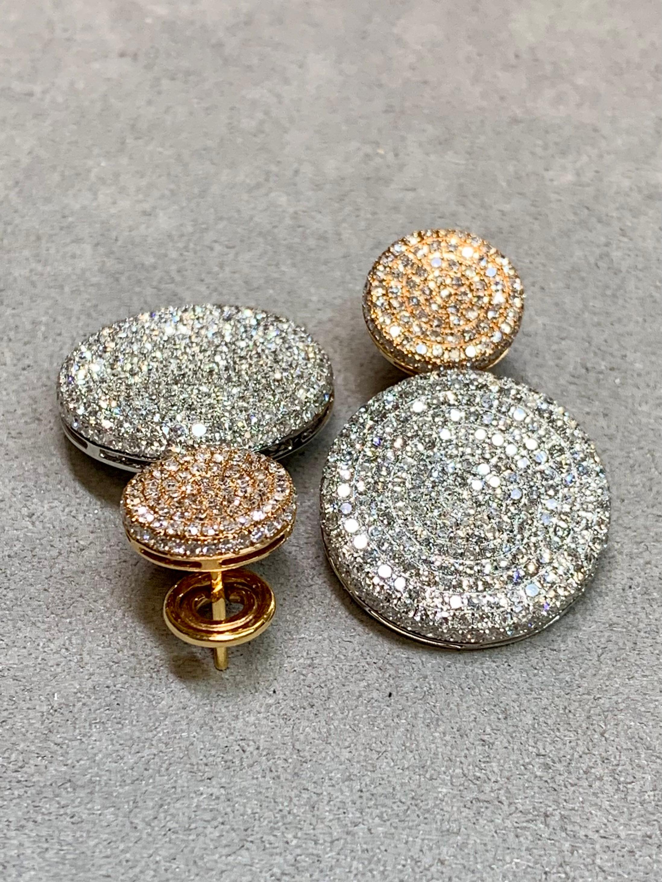 Contemporaneo Orecchini a disco con pavé in oro bianco 18 carati Estate 8.50ctw G Vs in vendita