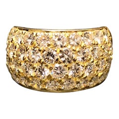Bracelet cigare large 18 carats avec grand diamant 4,65 carats poids total F Vs Taille 6