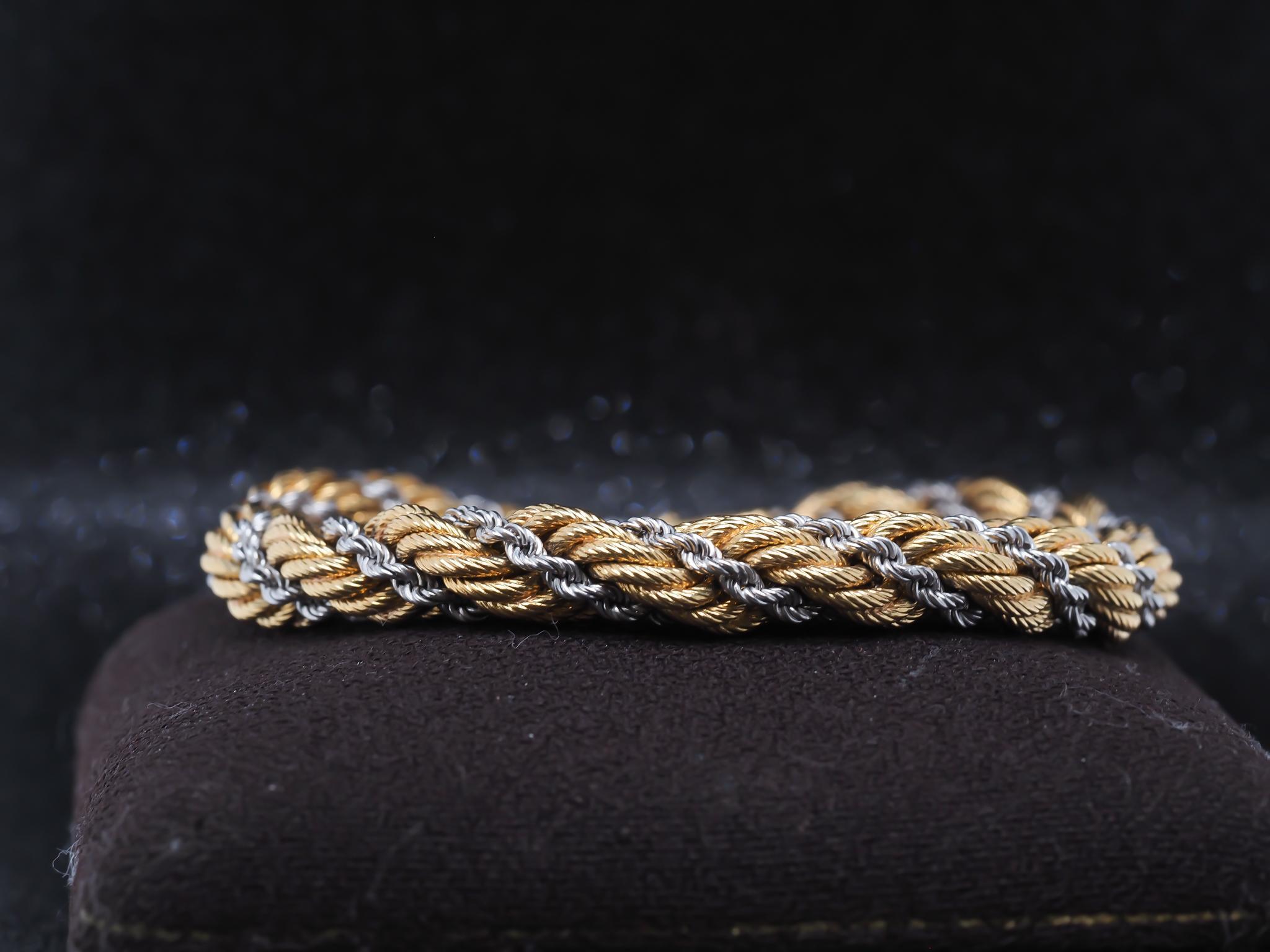Chaîne en or jaune et blanc 18K à motif torsadé Estate Bon état - En vente à Hicksville, NY