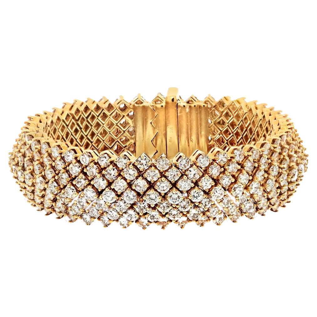 18 Karat Gelbgold 21 Karat Diamant-Teppich-Armband mit mehrerenreihigem Armband im Angebot