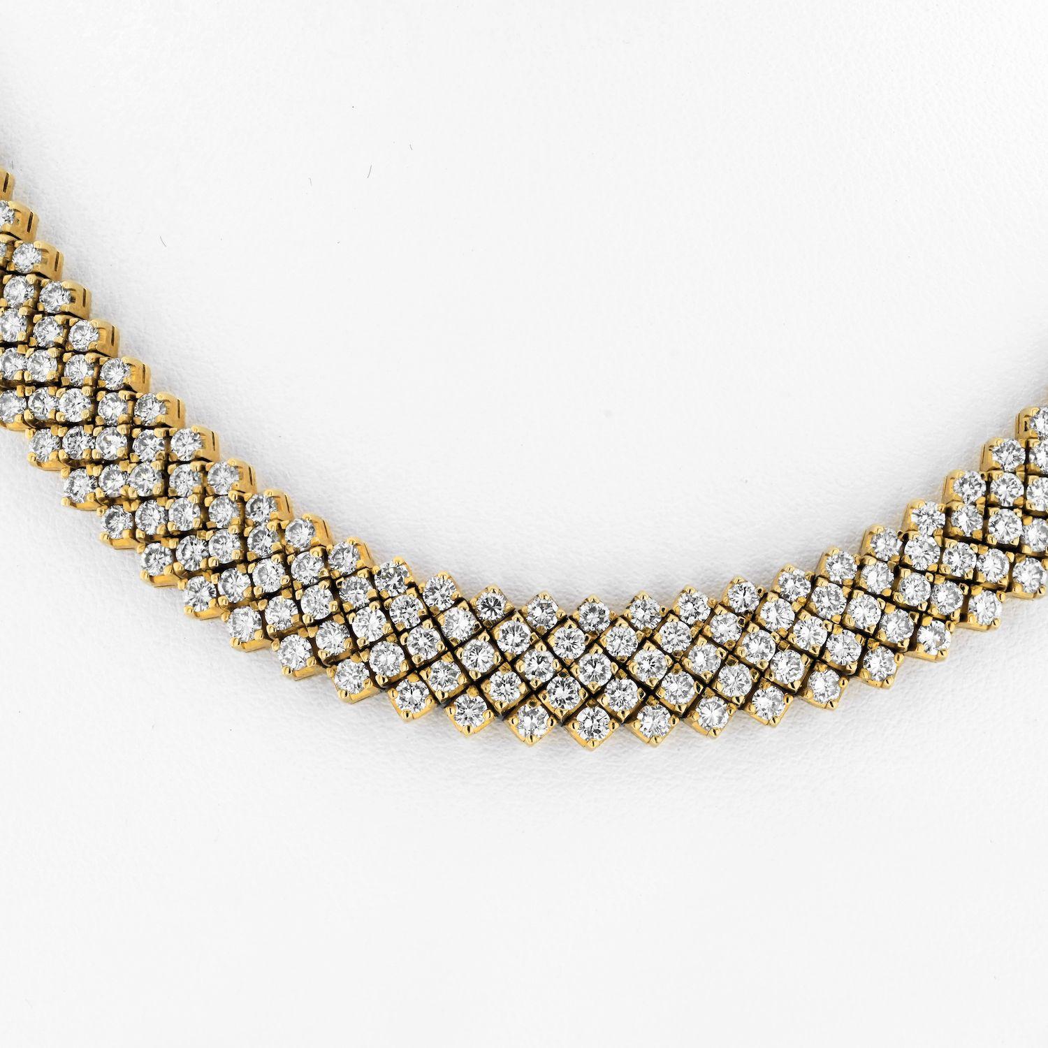 carpet gold chain