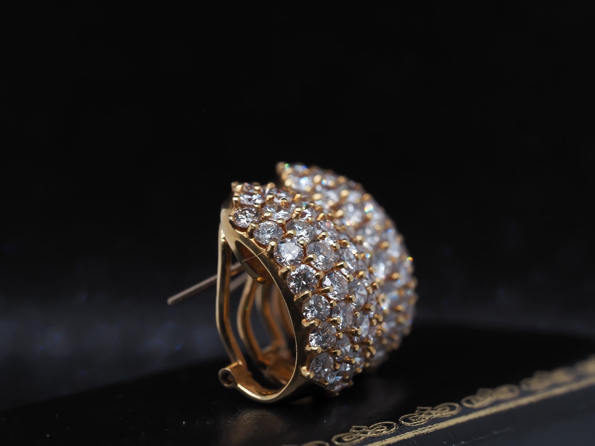 Estate 18K Yellow Gold 6.00ct Diamond Huggie Earrings In Good Condition In Hicksville, NY