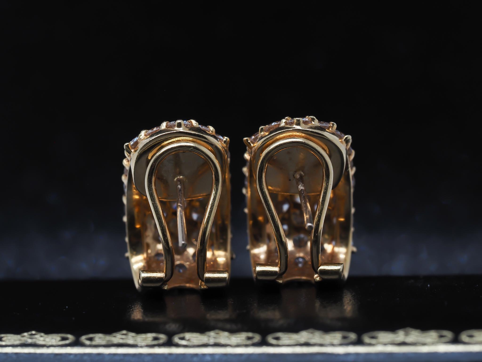 Estate 18K Yellow Gold 6.00ct Diamond Huggie Earrings 2