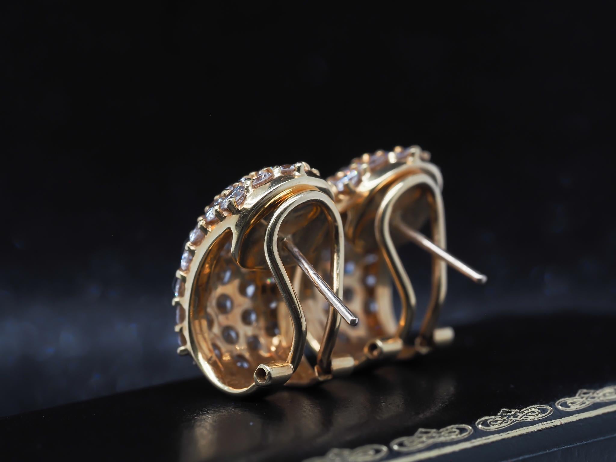 Estate 18K Yellow Gold 6.00ct Diamond Huggie Earrings 3