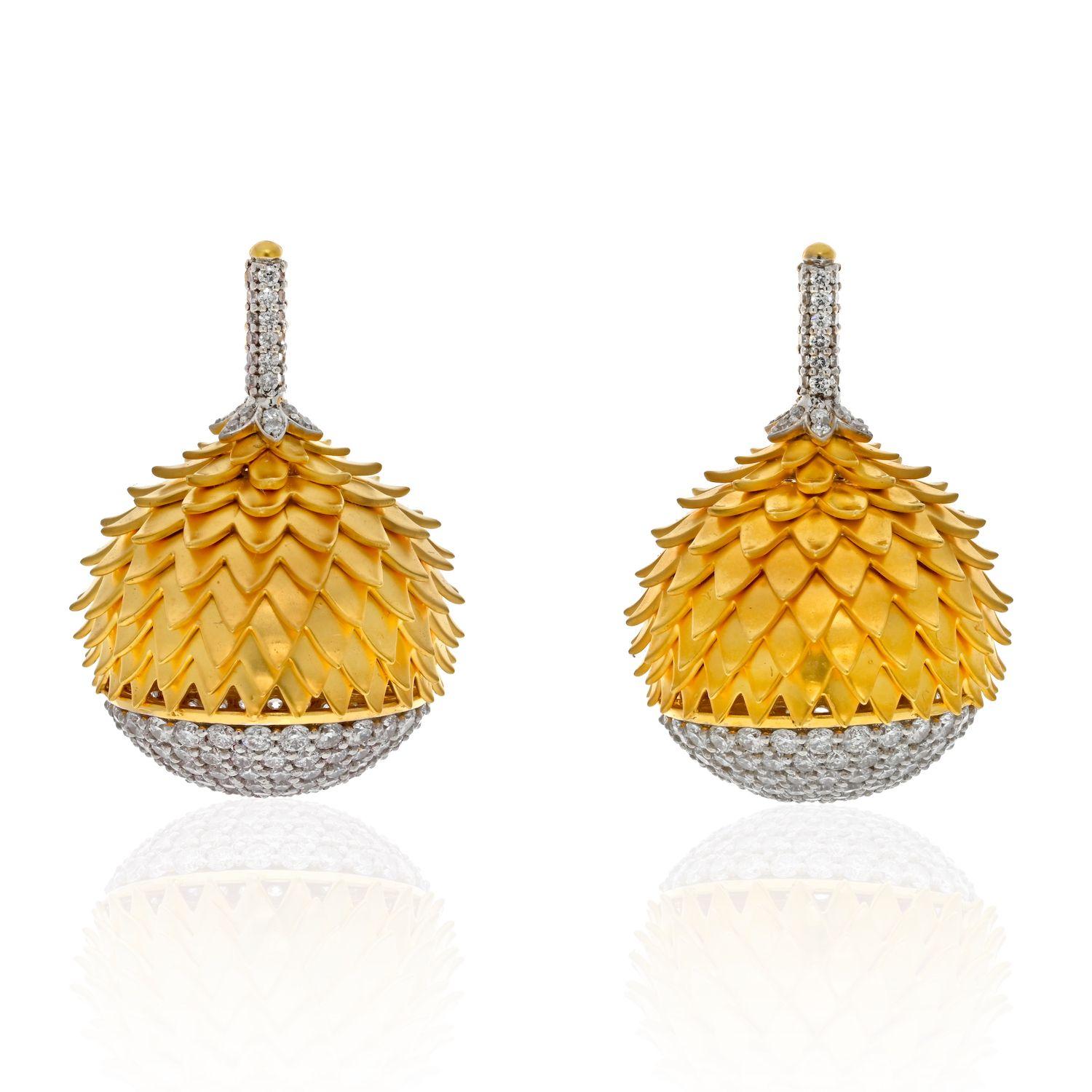 Round Cut Estate 18K Yellow Gold 8.00cts Diamond Acorn Drop Earrings