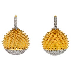 Estate 18K Yellow Gold 8.00cts Diamond Acorn Drop Earrings