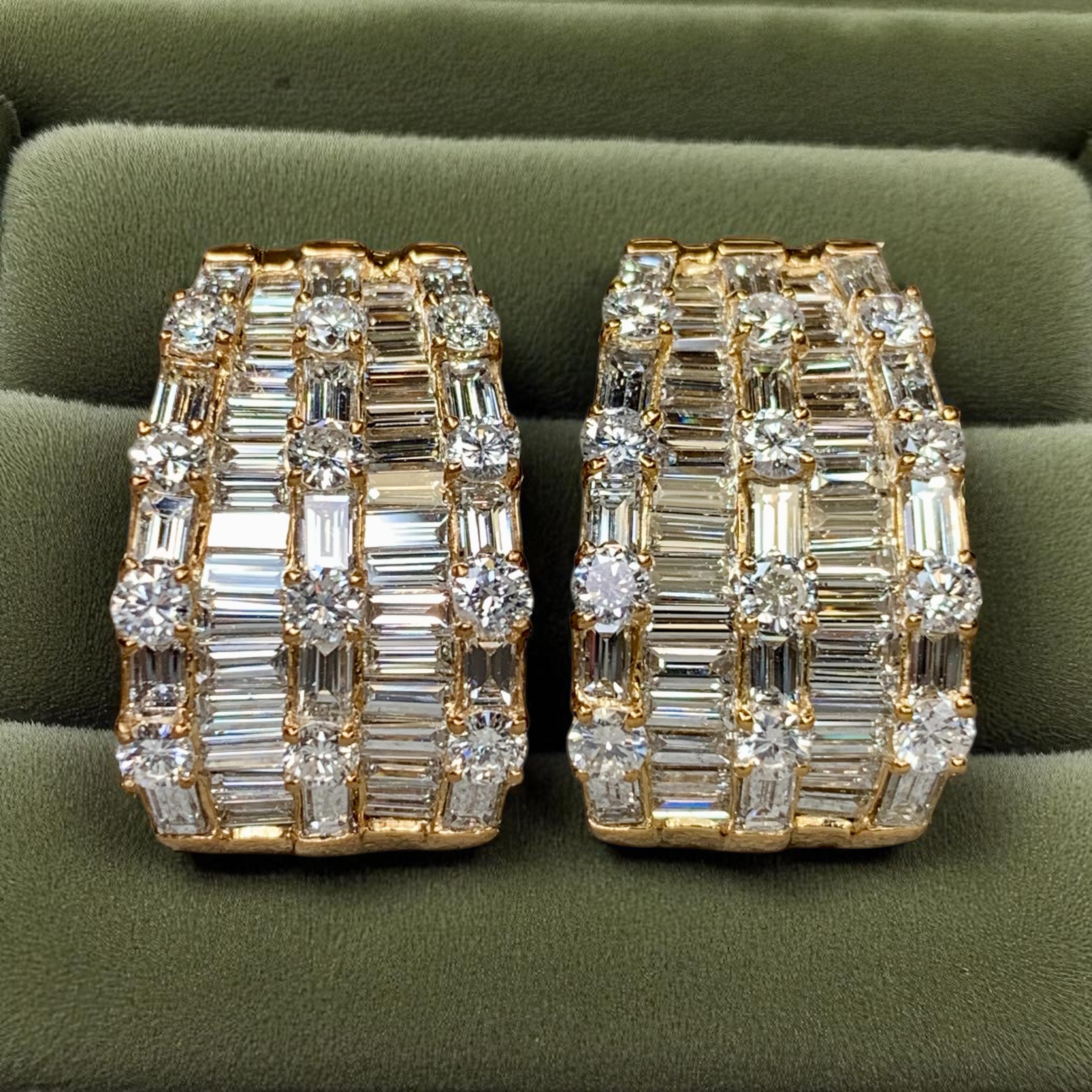 Orecchini con diamanti grandi e rotondi Baguette in oro giallo 18 carati 8,40ctw G Vs in vendita 7