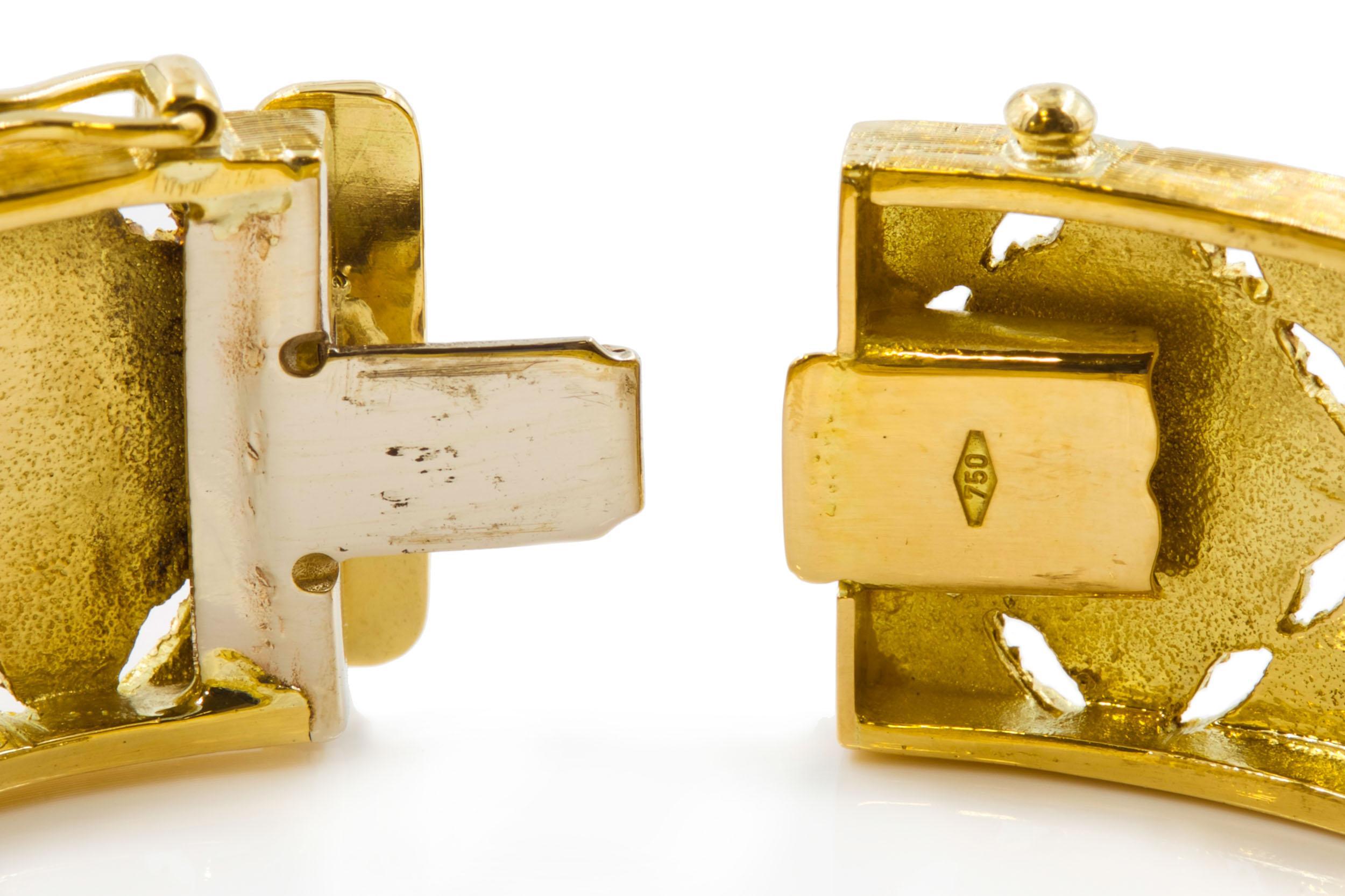 Estate 18K Yellow Gold Bright-Cut Bangle Bracelet For Sale 4