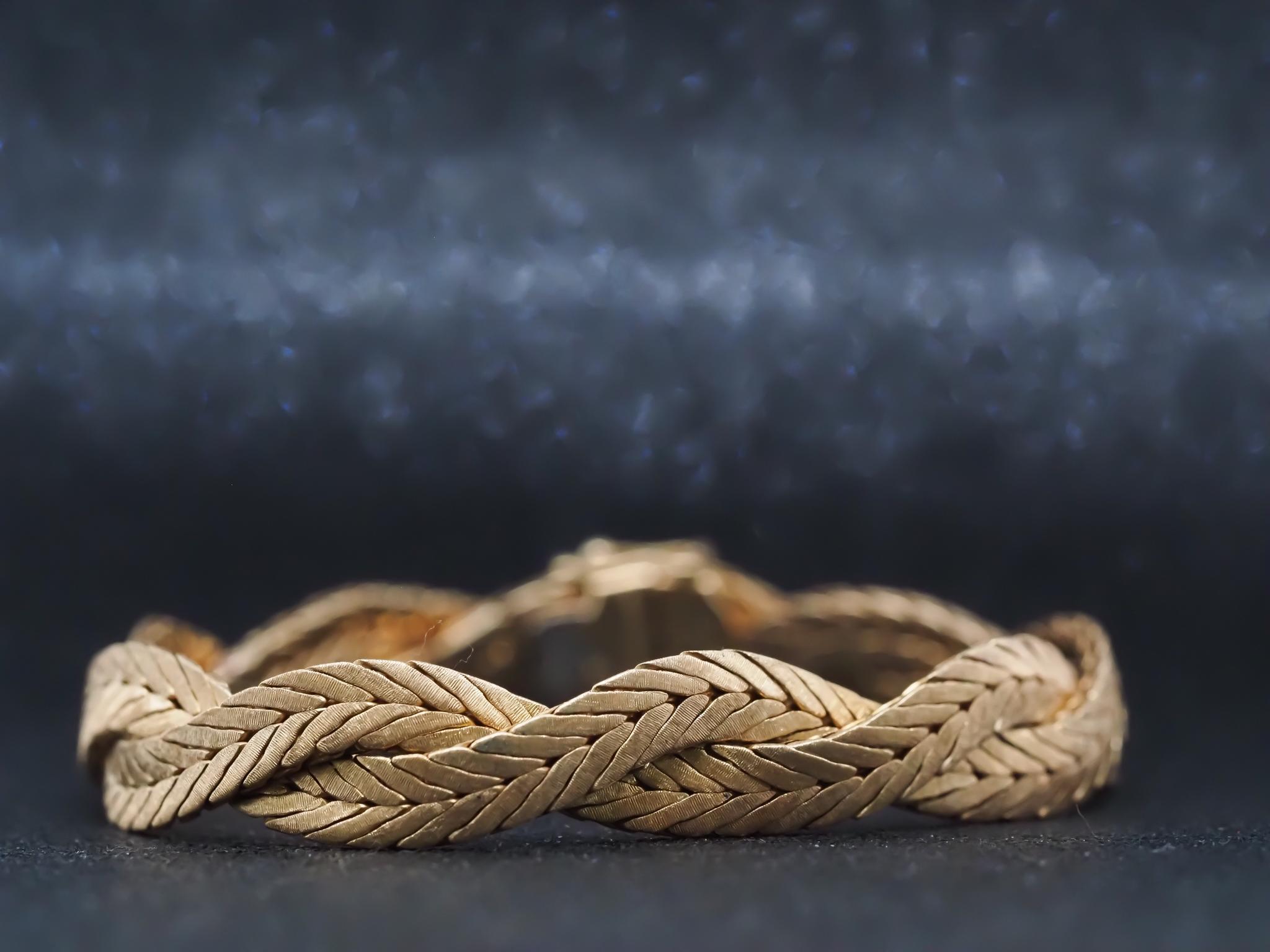 Bracelet BUCCELLATI en or jaune 18K - VHK#244b en vente 9