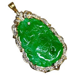 Estate 18K Yellow Gold Carved Green Jade Baguette Round Diamond Large Pendant