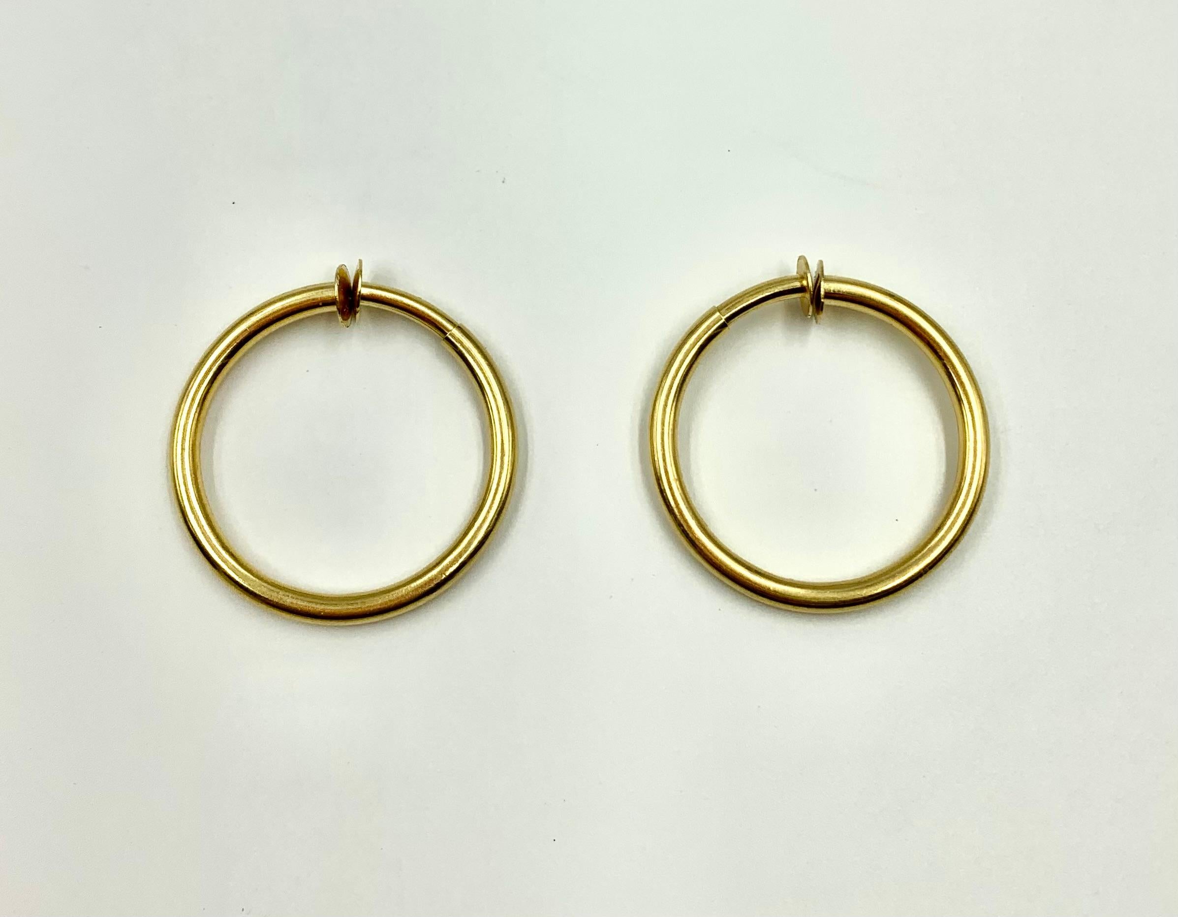 Estate 18K Yellow Gold Classical Greek Large Huggie Hoop Earrings, Signed For Sale 1