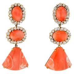 Vintage Estate 18K Yellow Gold Coral And Diamod Dangling Drop Earrings 