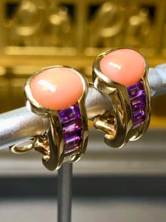 Estate 18K Yellow Gold Coral Cabochon Amethyst Baguette Huggie Earrings SIGNEDI