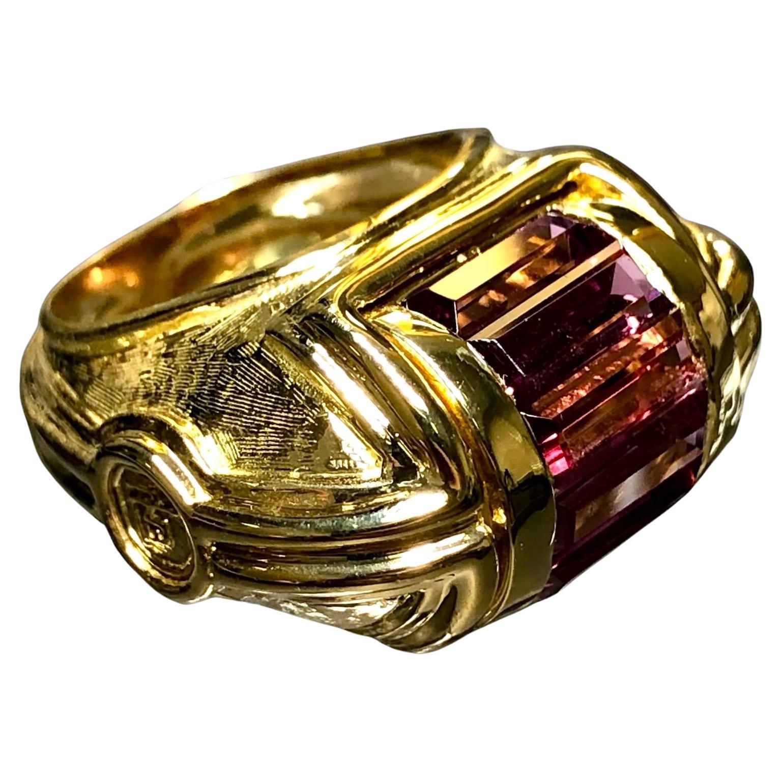 Estate 18K Yellow Gold Designer Tourmaline Textured Dome Cocktail Ring 11cttw For Sale