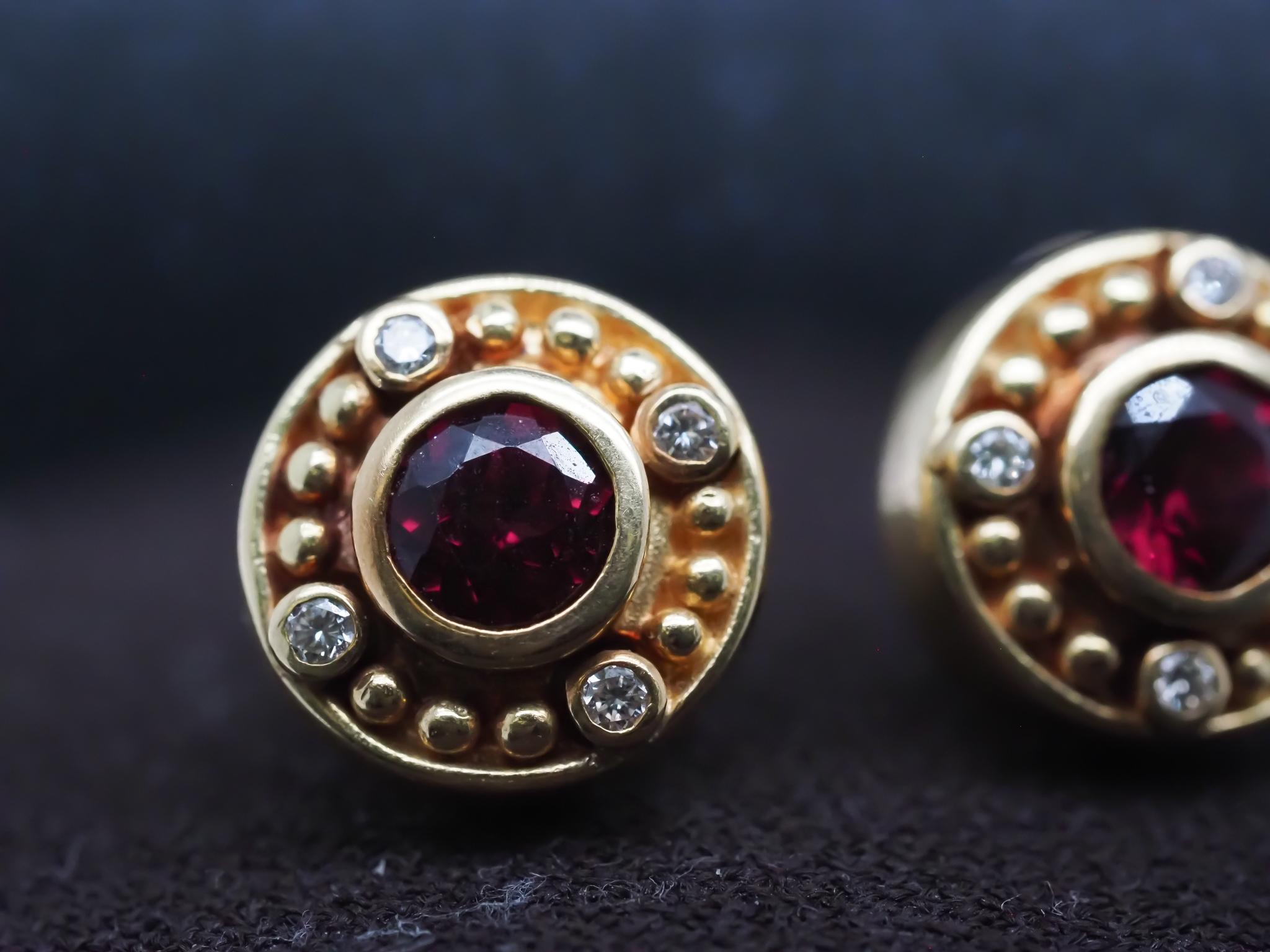 Boucles d'oreilles en or jaune 18K avec diamants et tourmaline - VHK#573a en vente 6