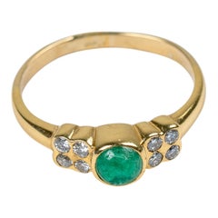 Estate 18k Yellow Gold Emerald Round Cabochon & Diamond Three-Stone Style Ring