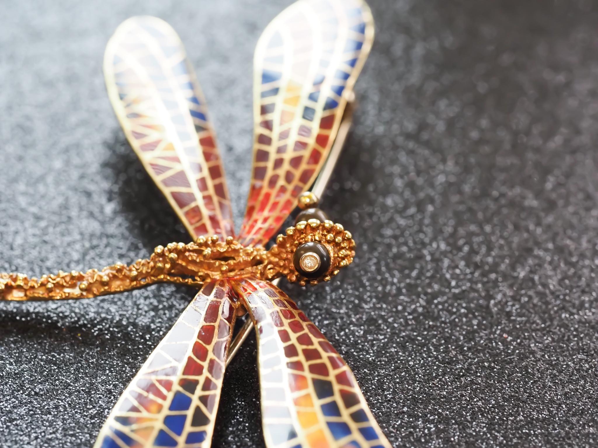 Broche extra large libellule en or jaune 18 carats - VHK#5a en vente 4