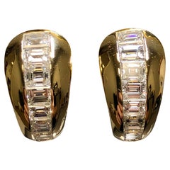 Vintage Estate 18K Yellow Gold Large Baguette Diamond Huggie Earrings G Vs
