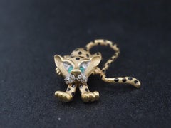 Estate 18K Yellow Gold Leopard Brooch with Diamond and Emeralds - VHK#97B
