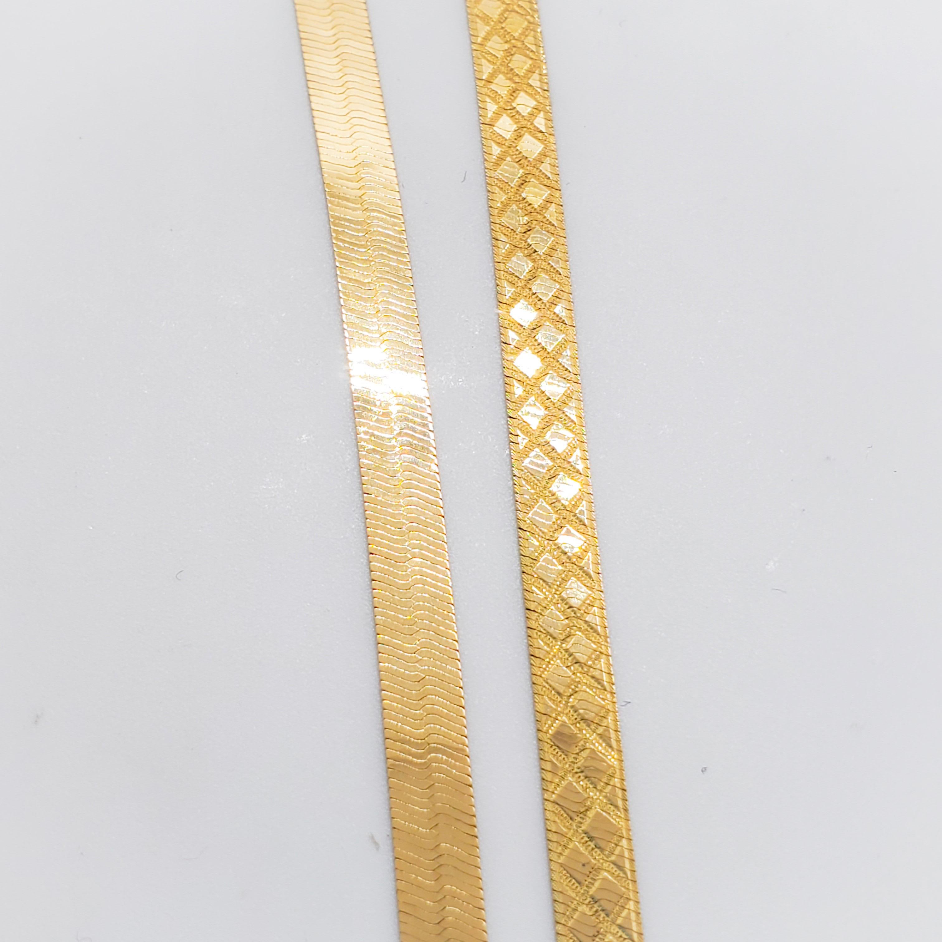 Women's or Men's Estate 18 Karat Yellow Gold Necklace Chain