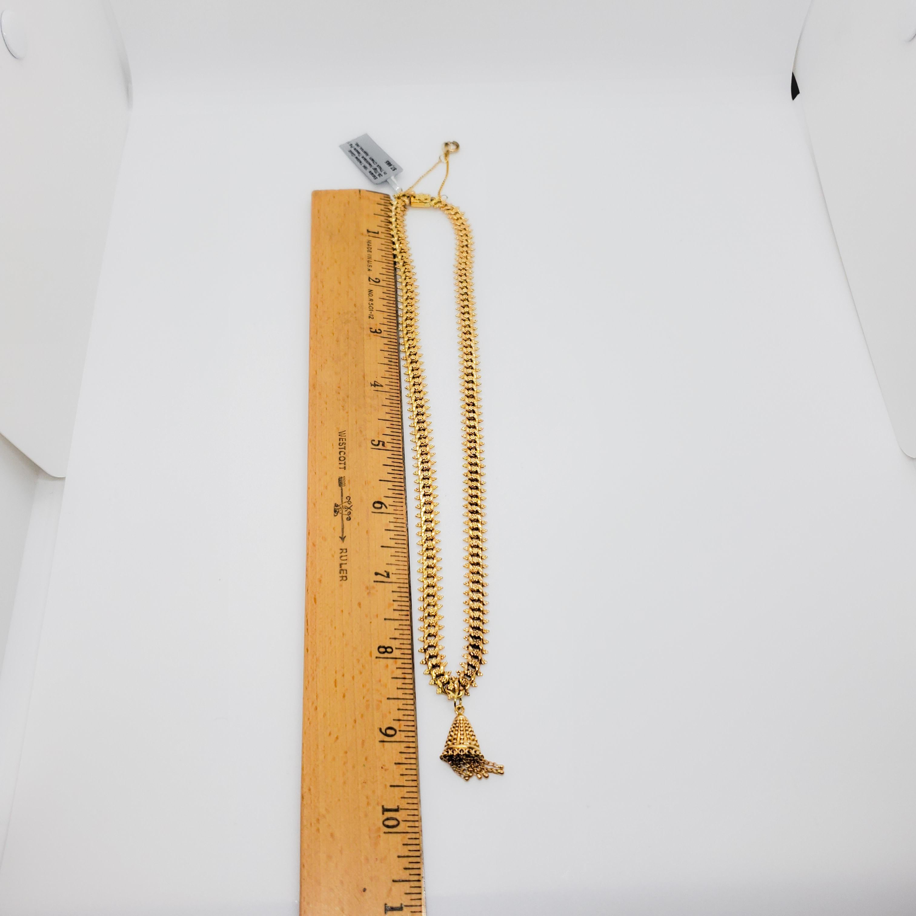 Women's or Men's Estate 18 Karat Yellow Gold Necklace with a Tassel Pendant