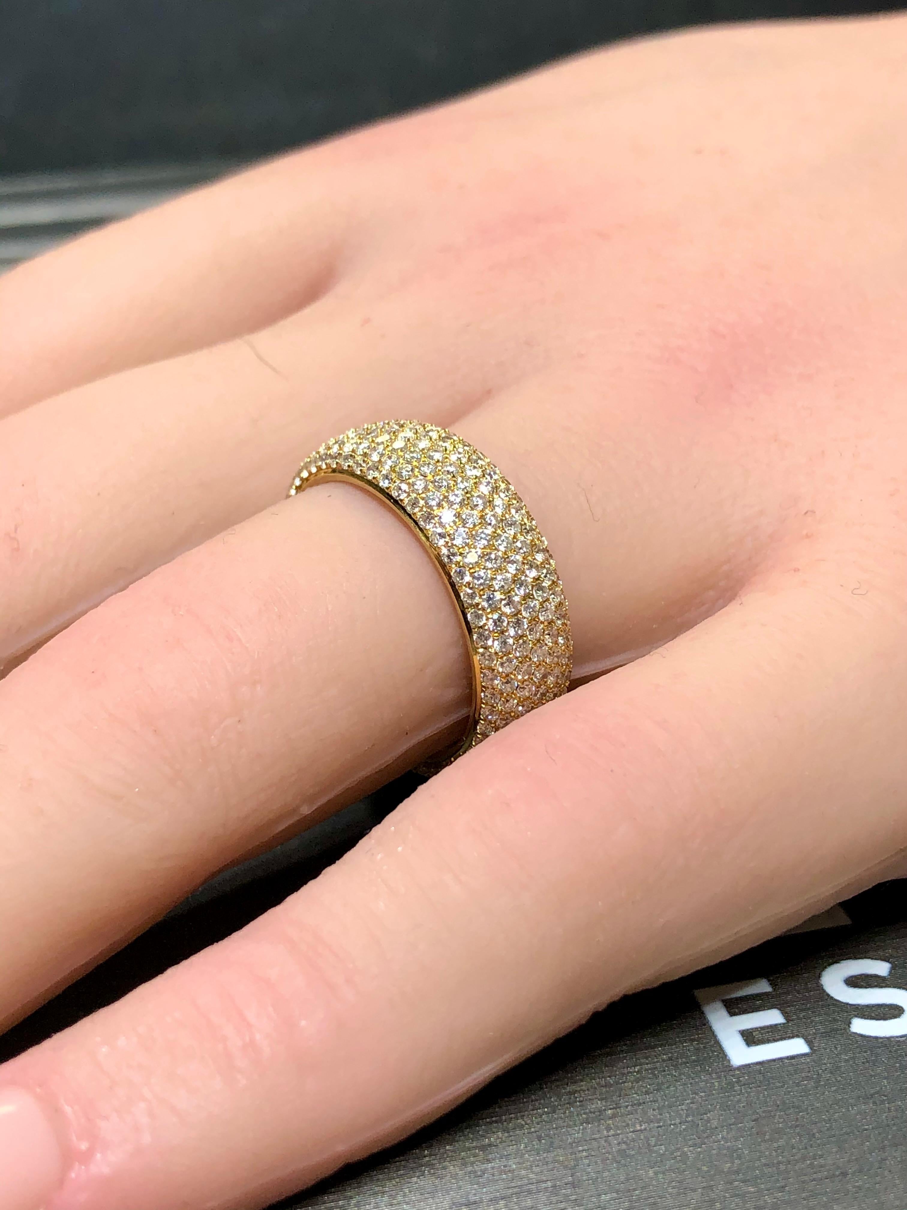 Estate 18K Yellow Gold Pave Diamond Eternity Band 3.50cttw Sz 7.5 For Sale 1