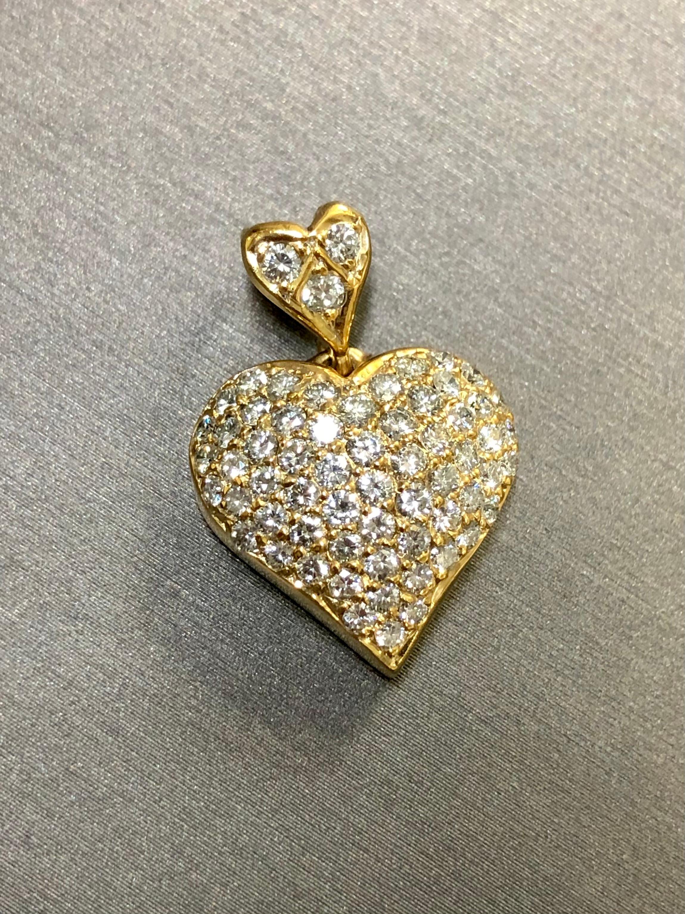 Women's or Men's Estate 18K Yellow Gold Pave Diamond Heart Pendant G Vs 2cttw For Sale