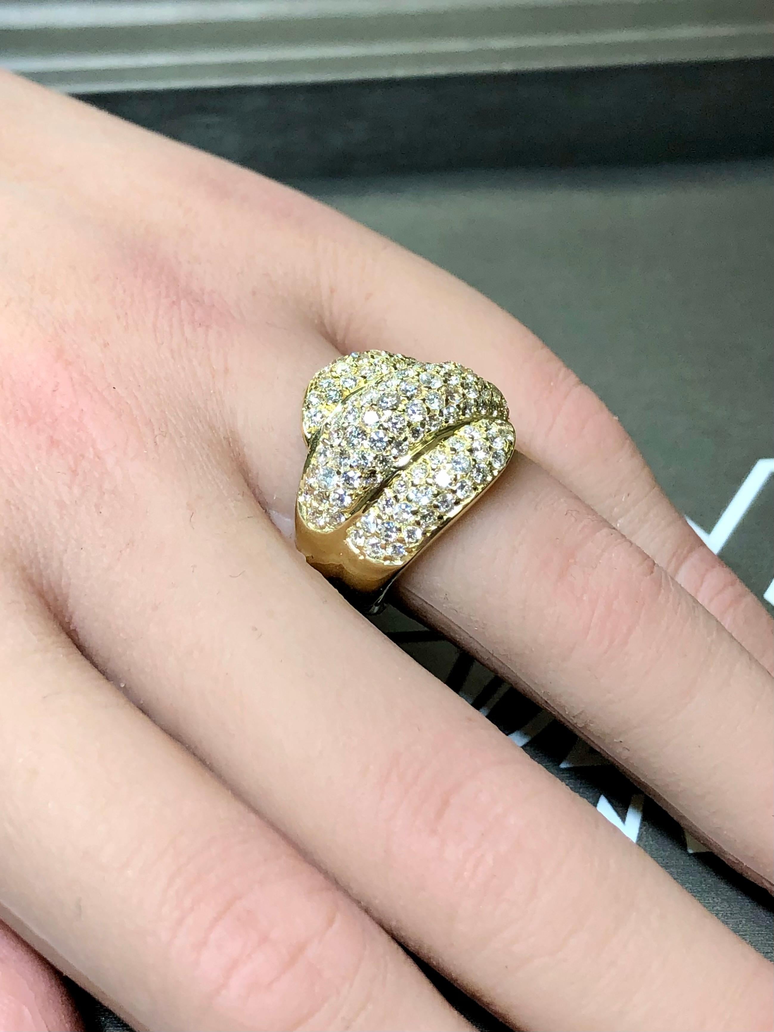 Estate 18K Yellow Gold Pave Diamond Wide Scalloped Bypass Ring 2.70cttw Sz 6.5 For Sale 6