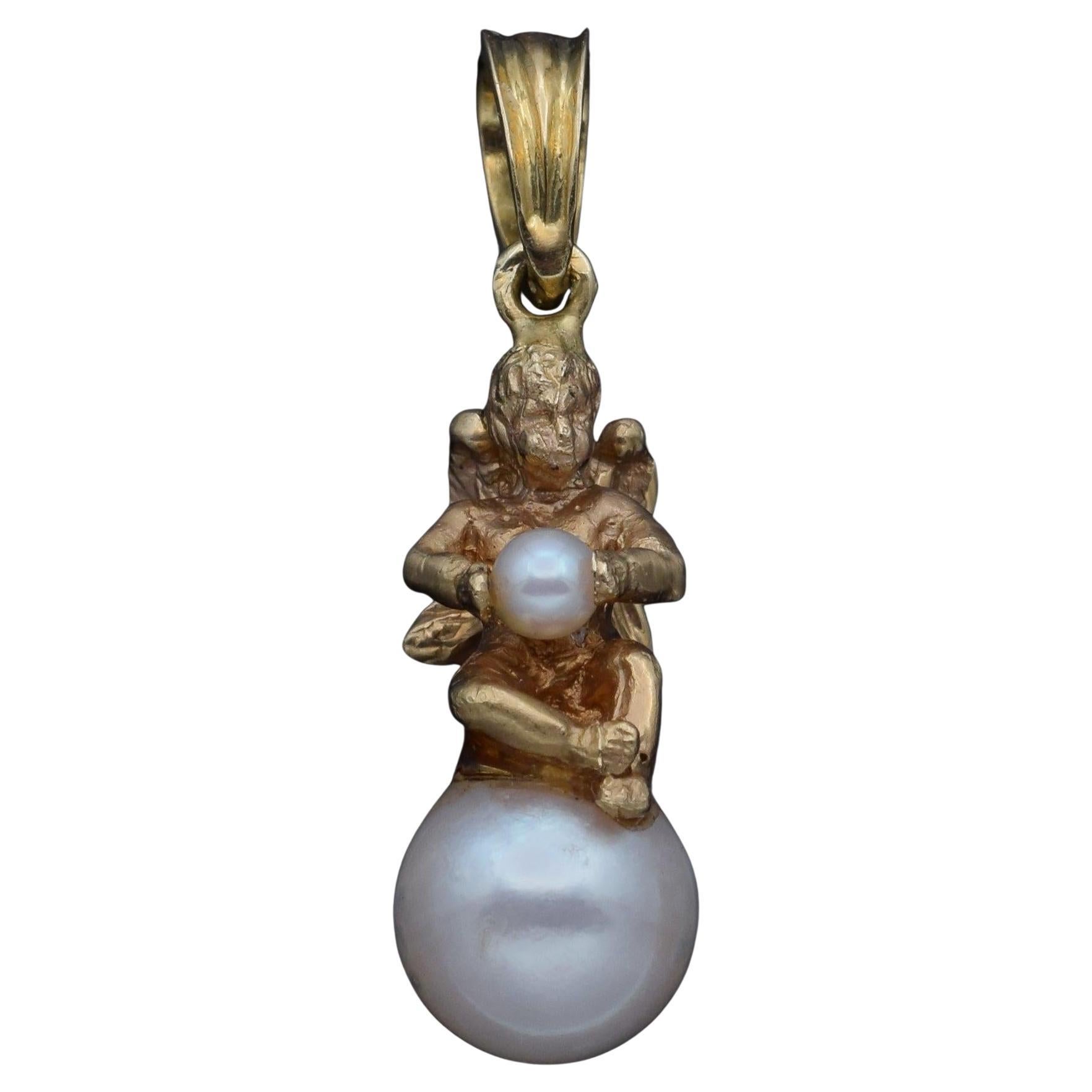 Pendentif chérubin en or jaune 18K