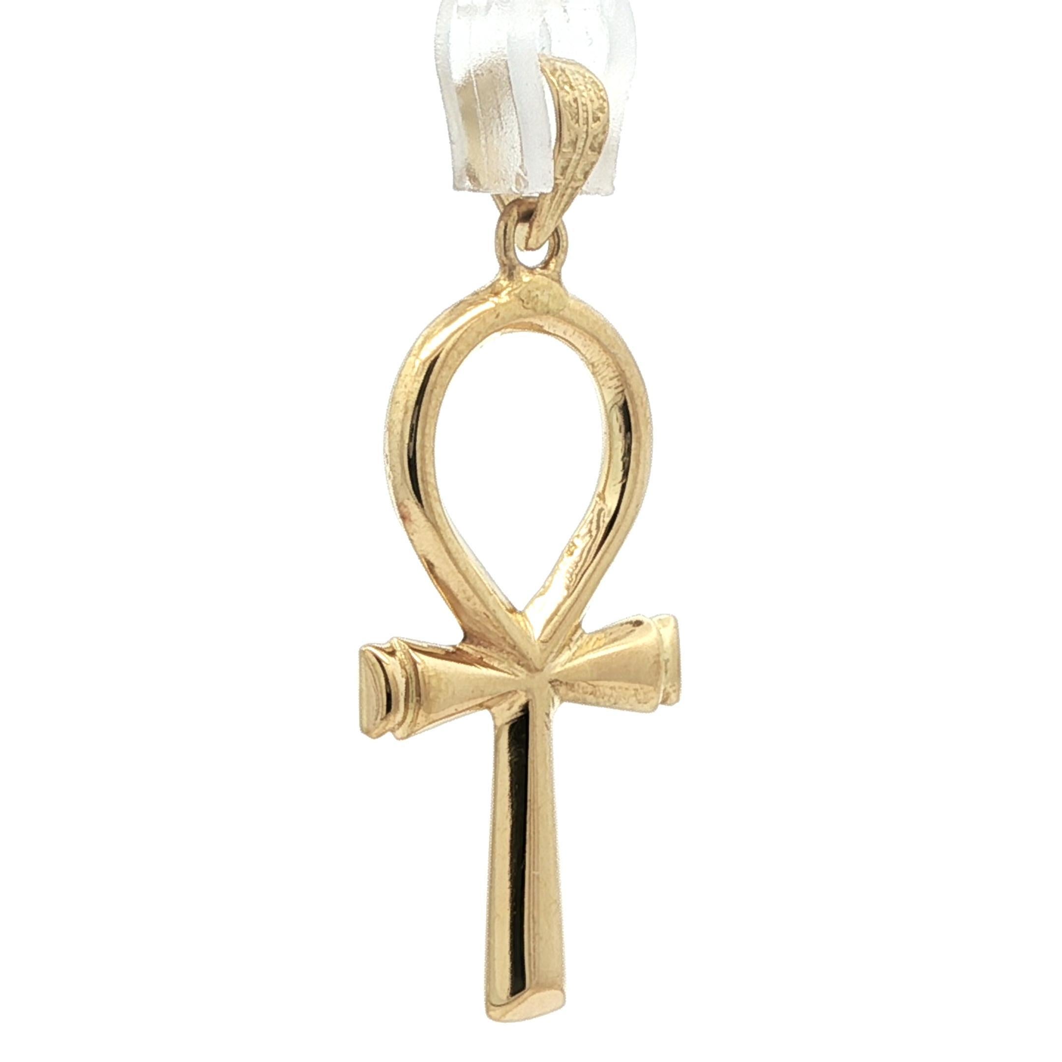 Pendentif breloque Ankh égyptien en or jaune 18k poli Estate Excellent état - En vente à Montclair, NJ