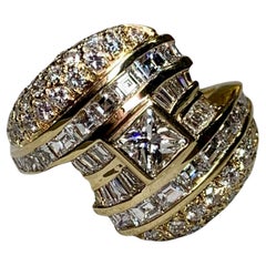 Estate 18K Yellow Gold Princess Baguette  Round Diamond Bypass Cocktail Ring